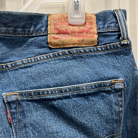 Levi’s 501 Medium Blue Denim Jeans Men’s W 36 L 30 - Picture 4 of 5